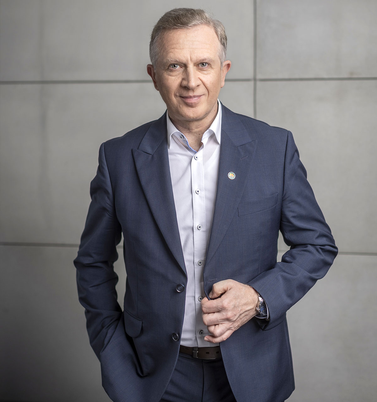 https://techwaves.vector.net/wp-content/uploads/2026/05/photok-prezes2025.jpg